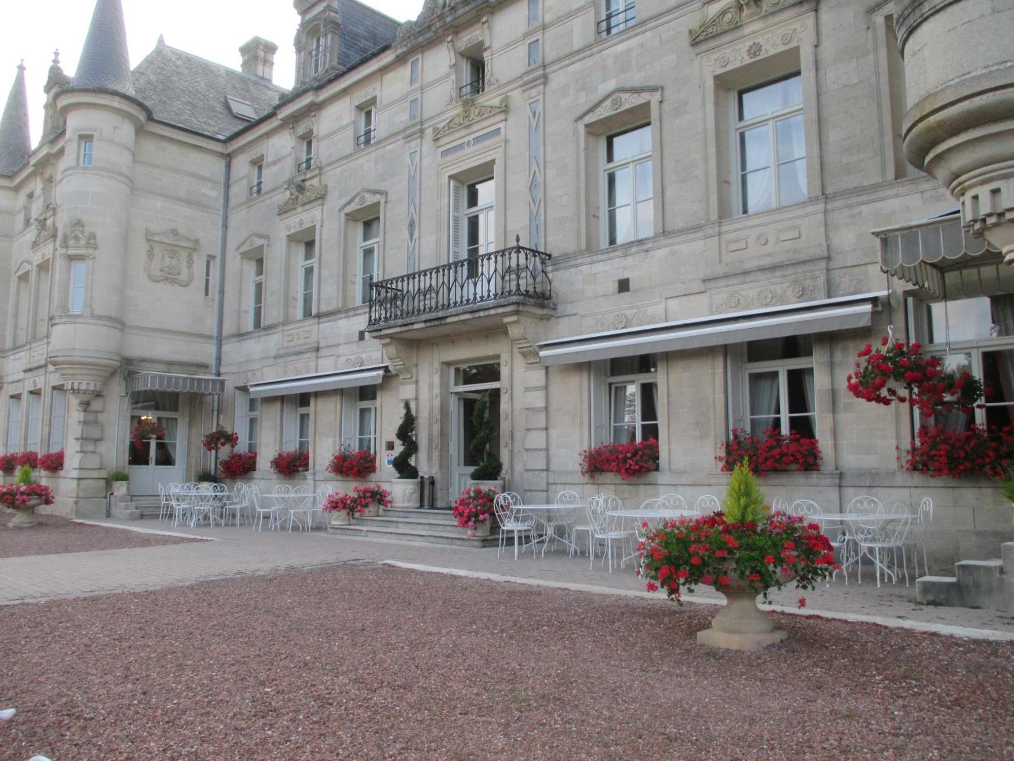 Chateau Des Monthairons Hotel Restaurant Gastromaison Spa Privatif Les Monthairons Esterno foto